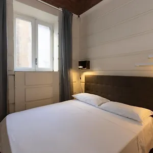 https://venezia-square-apartment.it-romehotels.com